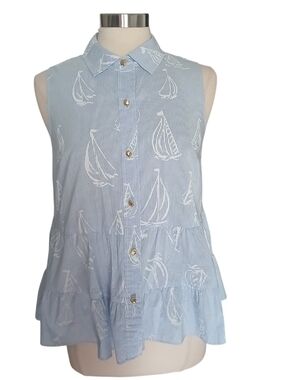 Sleeveless Light Blue Sailboat Print Button-Front Top